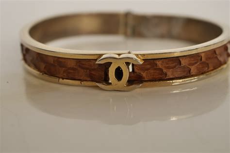 chanel vintage bracelet